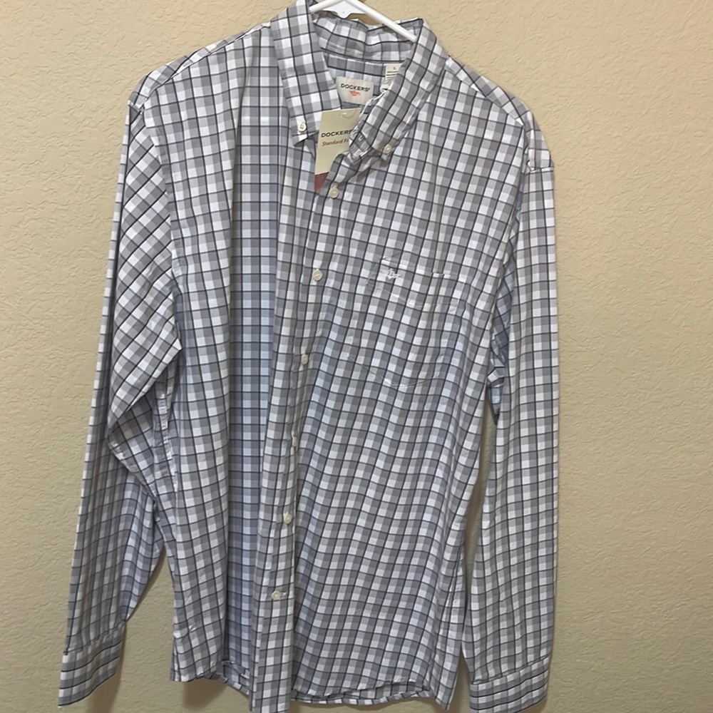 Dockers button down shirt